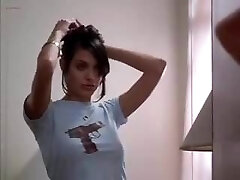 Angelina Jolie bare Mojave Moon (1996) Angelina Jolie bare Mojave Moon (1996)