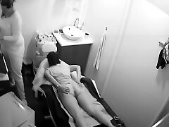 cam espion caché-salon russe de la viande-épilation de la chatte 01