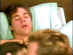 she has a cool hair... she has a cool hair...