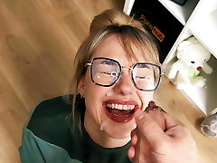 Slutty family! Step-father Massively poured semen on my face. Deep hatch