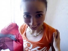 Nasty Teen Shakti Se Penche Pour Un Creampie