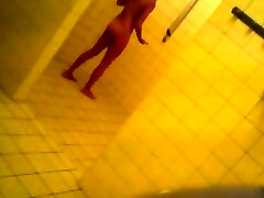 Teenager in bath after-sport camera sazz that is covert