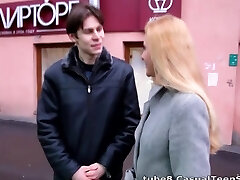 Et c'est même pas une date Et c'est même pas une date