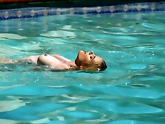 Redhead cutie nikki sweet enjoys passionate sex by the pool