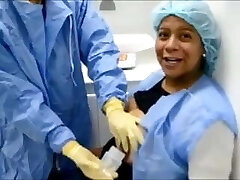 pumping lait de une gros latina boob 2 pumping lait de une gros latina boob 2