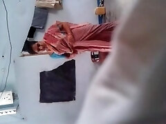 Aunty bathing and dress switch