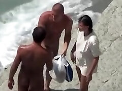 cuckold beach wife dogging fun