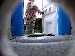 dixi bio toilette simple sec, vieux espion mélange, caméra cachée
