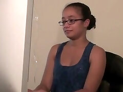 Lil' size 5 feet footjob
