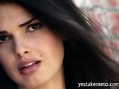 Karmen stripped down in the back yard Karmen stripped down in the back yard