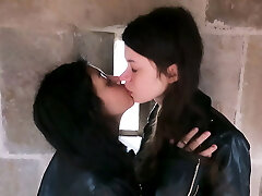 Public hook-up on the streets of Barcelona - DOLLSCULT Public hook-up on the streets of Barcelona - DOLLSCULT