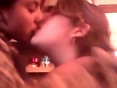 Amateur lesbian kiss