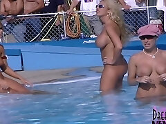 Big Tits And Broad Open Pussies At Nudes A Poppin