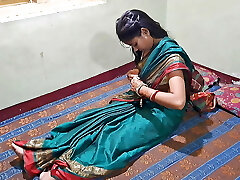 Mera Chhoti bhabhi aaj mera bedroom per chudai Lene ke liye Aaya Hai total masti