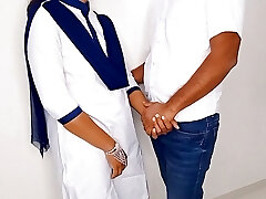 Shcool me class chutne ke baad komal ne apne boyfriend ke sath chut gigantic jayegi