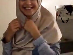 Sizzling Paki Hijab Girl