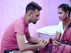 Desi Girlfriend Called The Beau When She Was Alone At Home And Fucked Him Utter Movie