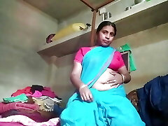 Indian steaming aunty new video