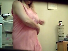 grandma bare in bathroom grandma bare in bathroom