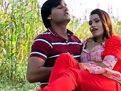 Therapist Ne Gaon Ki Sab Mahila Ko Choda - Ko Ko