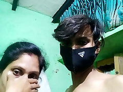 Indian housewife very cute sexy housewife very good sexy chick