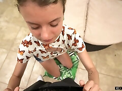 Crazy Family - Luna Fae - Fucking stepsis for a concert Crazy Family - Luna Fae - Fucking stepsis for a concert