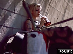 PORNFIDELITY - Tatted Babe Indigo August Anal Fucking