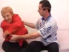 Chubby Mature fucks a guy with funny haircut