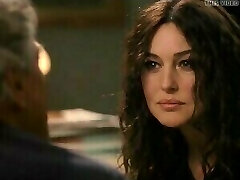 Monica Bellucci Striptease Lesson Monica Bellucci Striptease Lesson