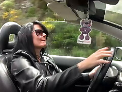 mehrere spermaspritzer! mega schwanz explodiert! mehrere spermaspritzer! mega schwanz explodiert!