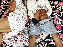 raat mich soti huyi jawan bahan ki gaand - choot dekh-sungkar muth mari raat mich soti huyi jawan bahan ki gaand - choot dekh-sungkar muth mari