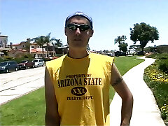 Stud meets a chick in a bikini and takes her home to pulverize Stud meets a chick in a bikini and takes her home to pulverize