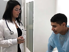 doctor help me with my erection problem - porno in spanish