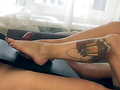 mamuśki z sexy nogi daje foot fetysz