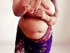 Desi Step Sister-in-law Arya Nangi Hogai Step Brother Ke Pal Ke Saamne - Clear Hindi Video Call