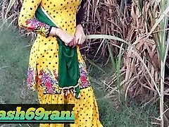 Deshi bhabhi Doggystyle hardcore fuckfest video in Hindi audio