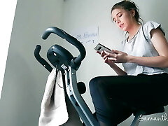 I Let My Boss Bang Me for A Promotion