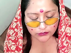 A Spunk Angel Always Smiles 5 Min