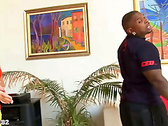 bbc fickt weiße frau mit dem harten großen fetten schwanz, der in die nasse muschi fickt bbc fickt weiße frau mit dem harten großen fetten schwanz, der in die nasse muschi fickt