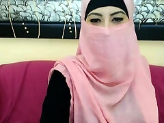 Genuine Timid Arabic Hotties Naked just on Cybersluts Genuine Timid Arabic Hotties Naked just on Cybersluts