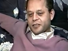 Dialogue menage a trois Dialogue menage a trois