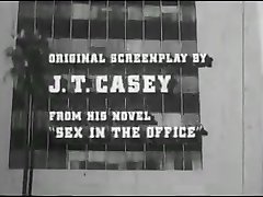 bureau de l'amour-blanc-collier de style (1968) film complet