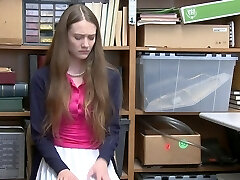 Messy facial finishing for muddy sluts Erica Lauren and Samantha Hayes Messy facial finishing for muddy sluts Erica Lauren and Samantha Hayes