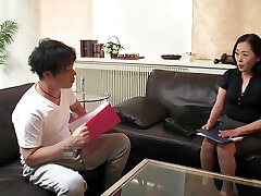 Cock-squeezing Skirt, Tight Top, If You Show Your Cock To A Lady At Work, She Probably Deep-throat You Off Cock-squeezing Skirt, Tight Top, If You Show Your Cock To A Lady At Work, She Probably Deep-throat You Off