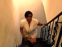 Latin mature blowjob pussy licking fingering and hard-core fuck with convenient man