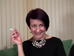 Ravishing mature honey with shaved pussy rubbing it in an robust solo shoot Ravishing mature honey with shaved pussy rubbing it in an robust solo shoot