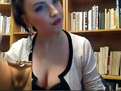 Library Webcam beautiful girl webcamgirl69.com