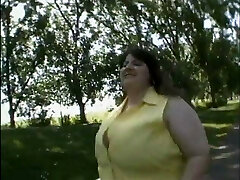 Obese brunette ma'am searches for, then frigs her pleasure button