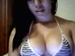 Big-Titted Gal Teasing On Webcam