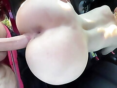 a girl working in a cab took my hard dick